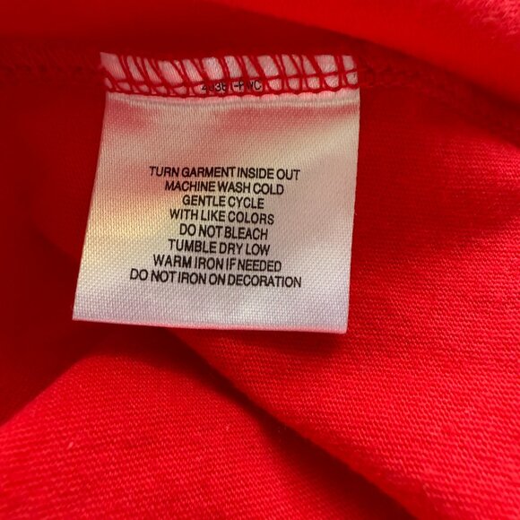 Holiday Editions XL red and white short sleeve v-neck embellished decorated top - Picture 9 of 9